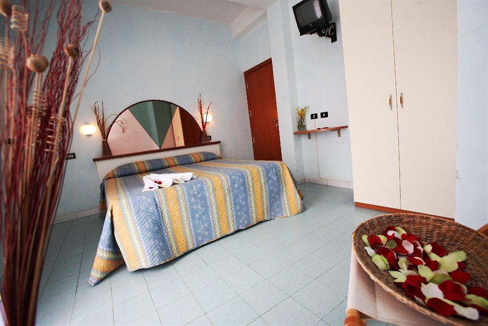 Gfh - Hotel Sole Resort & Spa Marotta Luaran gambar